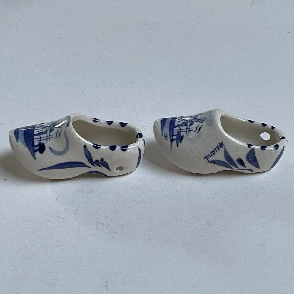 Delft Blue Holland Souvenir Miniature Dutch Porcelain Clogs Shoes Home Decor
